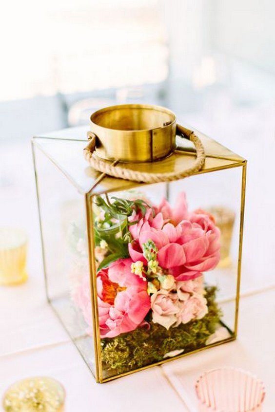 lanterne en metal dore, accessoire table mariage
